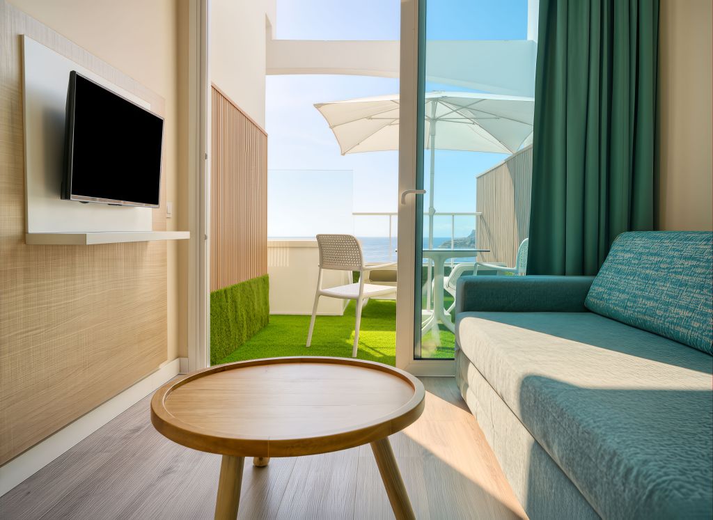 Suite 2